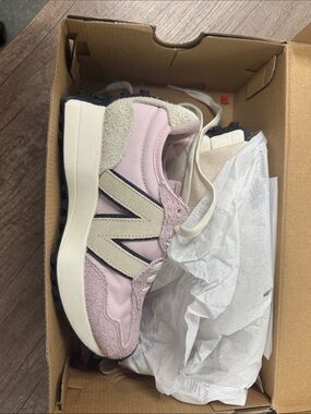 Anthropologie New Balance Women's Pink & Cream Retro Runner Sneakers
